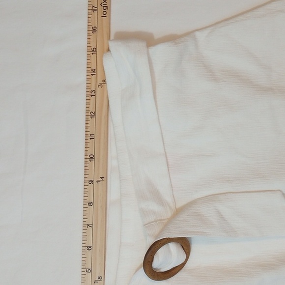 Showpo Women's Shorts Sz 8 White 100% Cotton Resort Beach Party Summer Light - Picture 4 of 9